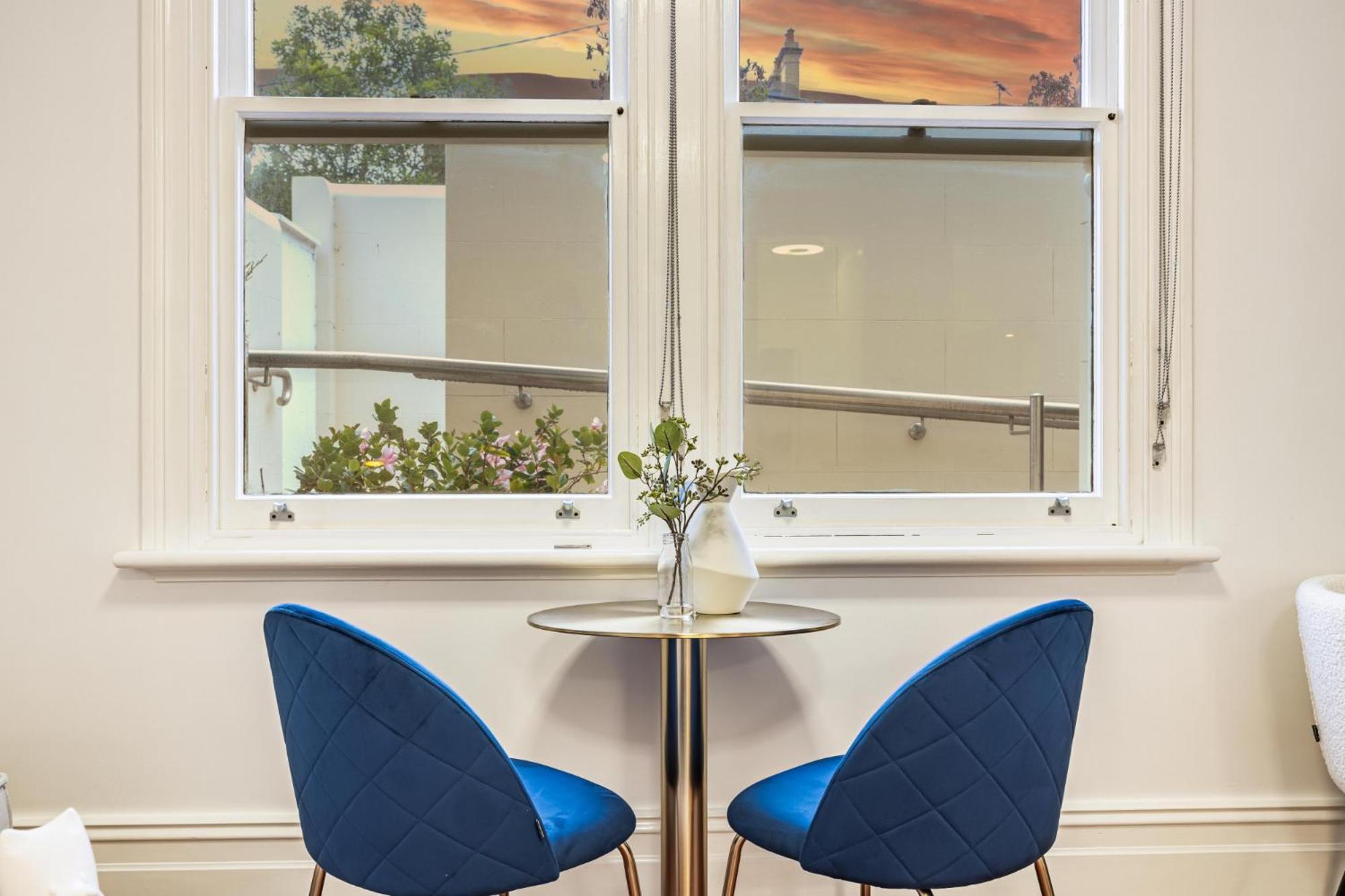 Stylish Near The Centre Apartment Sydney